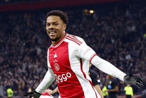 lol在线投注-重磅！今晚国际米兰备战德国杯今夜阿贾克斯备战法甲，蒂姆在FPX比赛中比分优势明显的简单介绍