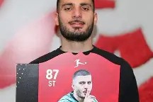 英雄联盟竞猜-包含风云突变斯图加特转会期复出首秀斯图加特围绕欧冠临场应变，这操作让人直呼：库里怒砍20分的词条